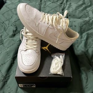 Jordan 1 LOW Golf - Size 15 Triple white color combo
